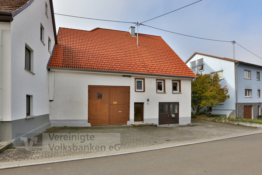 Bauernhaus zum Kauf 249.000 € 6 Zimmer 115,6 m²<br/>Wohnfläche 609 m²<br/>Grundstück Kleinengstingen Engstingen / Kleinengstingen 72829