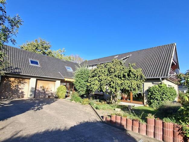 Mehrfamilienhaus zum Kauf provisionsfrei 499.000 € 9 Zimmer 207,3 m² 1.043 m² Grundstück Thedinghausen Thedinghausen 27321