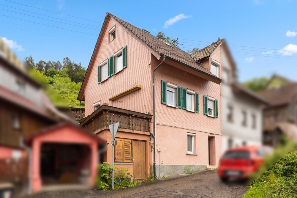 Doppelhaushälfte zum Kauf 265.000 € 5 Zimmer 95,2 m²<br/>Wohnfläche 212 m²<br/>Grundstück Calmbach Bad Wildbad 75323