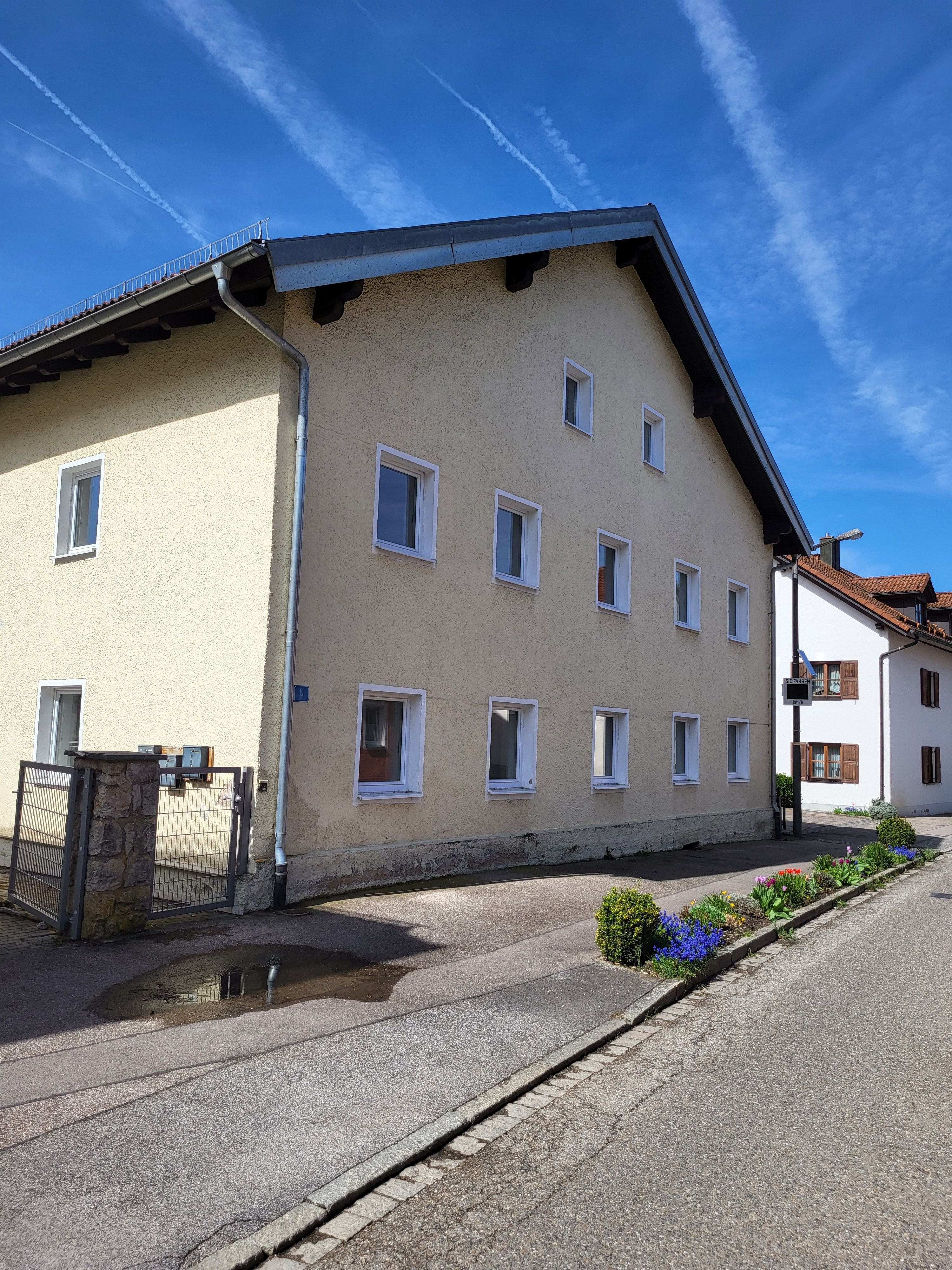 Terrassenwohnung zur Miete 700 € 4 Zimmer 106 m²<br/>Wohnfläche EG<br/>Geschoss ab sofort<br/>Verfügbarkeit Schulstr. 5 Breitenfurt Dollnstein 91795