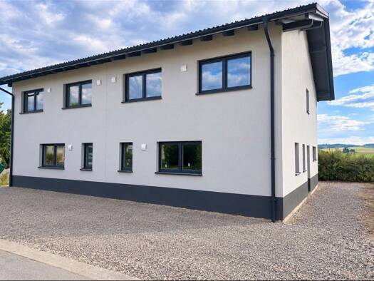Doppelhaushälfte zur Miete 1.300 € 1 Zimmer 130 m² 300 m² Grundstück frei ab 01.01.2027 Kirchdorf Osterhofen 94486