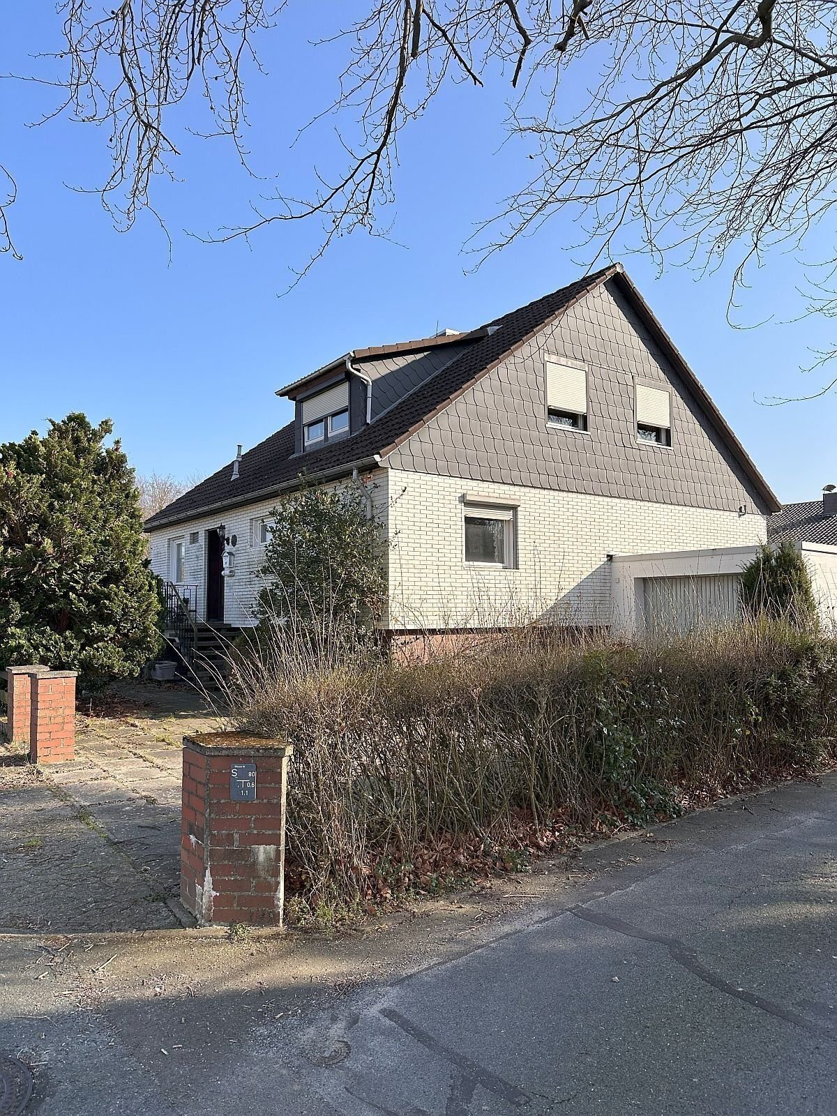 Haus zum Kauf 285.000 € 6 Zimmer 142 m²<br/>Wohnfläche 589 m²<br/>Grundstück ab sofort<br/>Verfügbarkeit Fallersleben Wolfsburg 38442