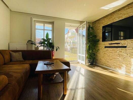 Wohnung zum Kauf 192.500 € 3 Zimmer 81 m² EG An den Obstwiesen Weinböhla 01689