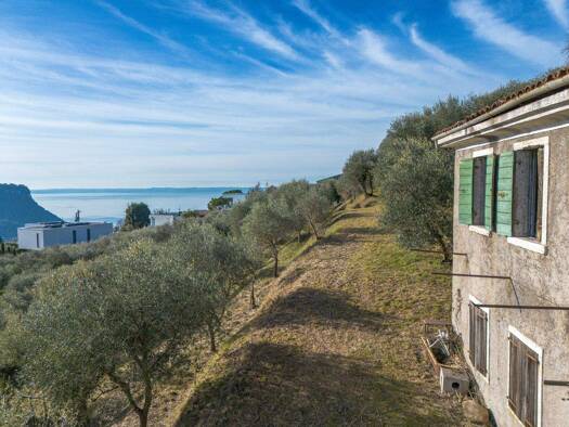 Haus zum Kauf 1.800.000 € 4 Zimmer 220 m² 3.200 m² Grundstück Costermano sul Garda 37010