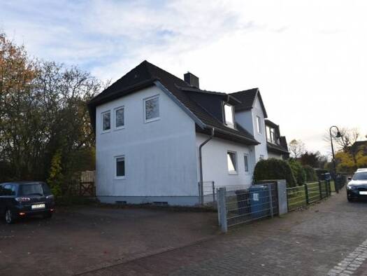 Wohnung zur Miete 863 € 3 Zimmer 108,6 m² 1. Geschoss frei ab 01.01.2026 Rathkrügen 1 Bargfeld-Stegen 23863