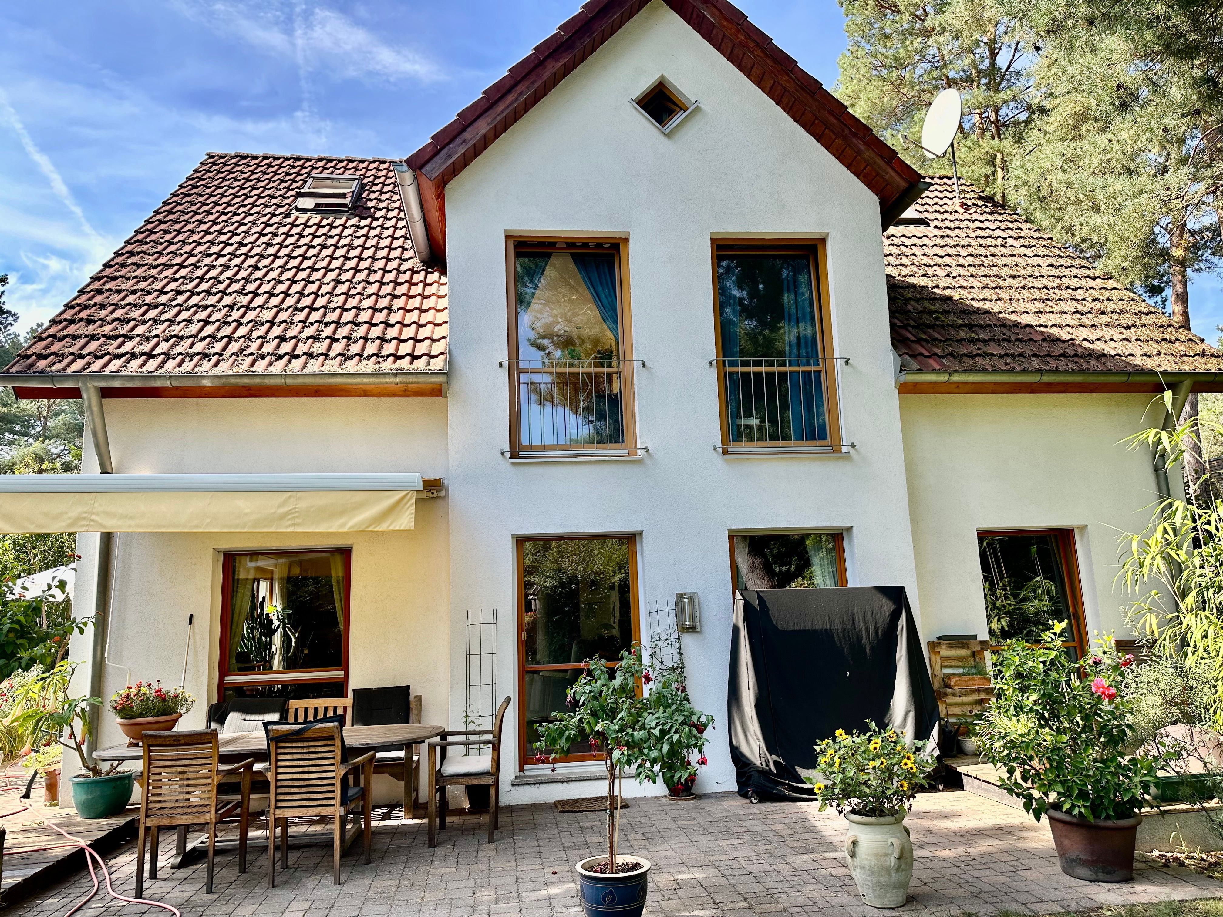 Einfamilienhaus zum Kauf 758.000 € 5 Zimmer 150 m²<br/>Wohnfläche 517 m²<br/>Grundstück Groß Glienicke Potsdam 14476