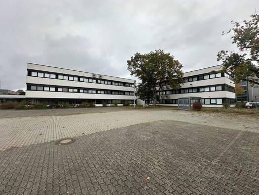 Bürofläche zur Miete 750 m² Bürofläche teilbar ab 750 m² Wittorf Neumünster 24539