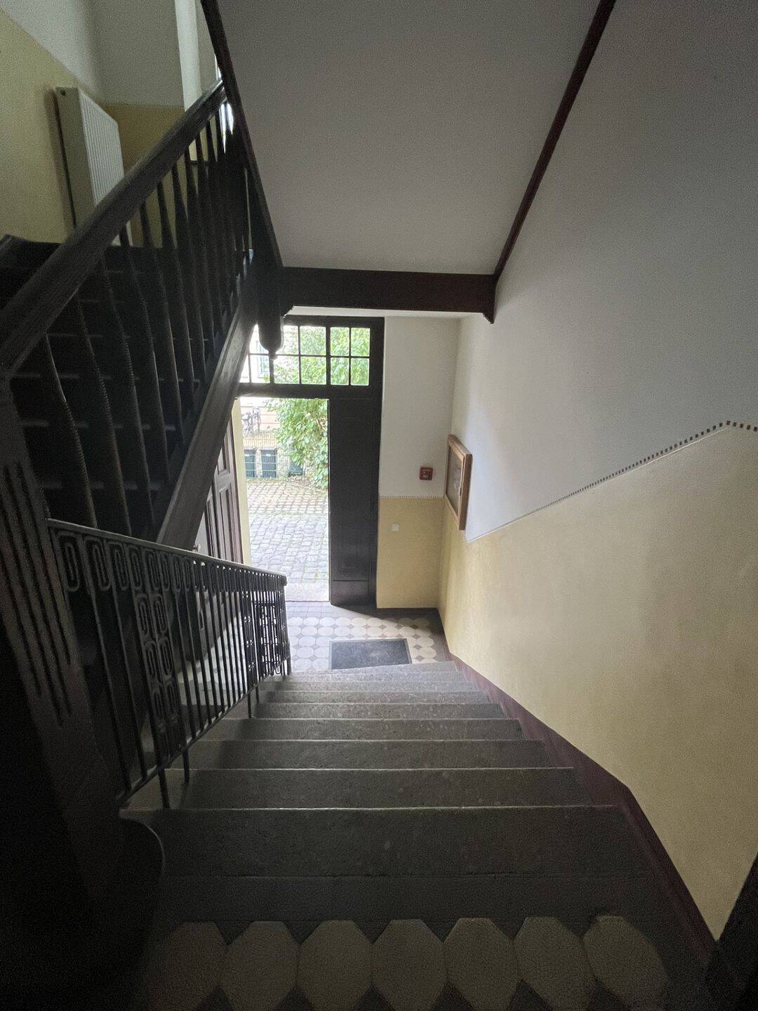 Property thumbnail 6