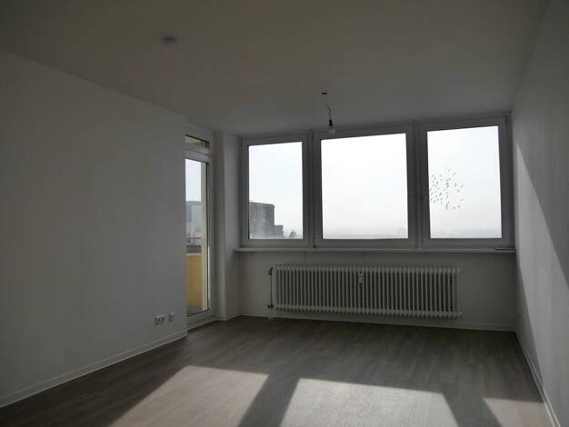 Wohnung zur Miete 810 € 3 Zimmer 86,3 m² 9. Geschoss frei ab 01.09.2026 Goethestraße 136 Bischofsheim Maintal 63477