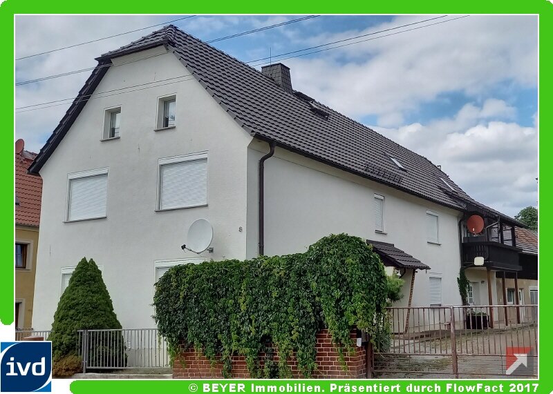 Einfamilienhaus zum Kauf 210.000 € 8 Zimmer 210 m²<br/>Wohnfläche 1.206 m²<br/>Grundstück Straßgräbchen Straßgräbchen 02994