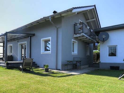 Einfamilienhaus zum Kauf 749.000 € 5 Zimmer 142 m² 684 m² Grundstück Kolbermoor 83059