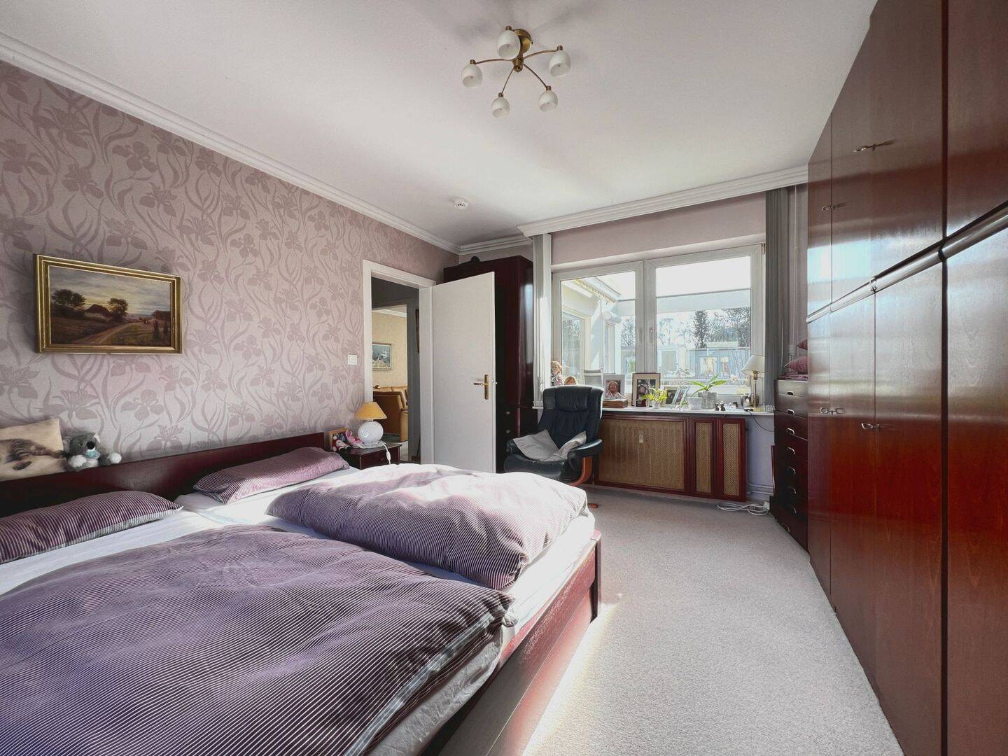 Property thumbnail 12