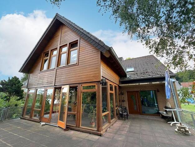 Doppelhaushälfte zum Kauf 298.000 € 9 Zimmer 200 m² 646 m² Grundstück frei ab sofort Schledehausen Bissendorf 49143
