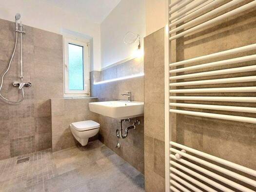 Wohnung zur Miete 725 € 4 Zimmer 67 m² frei ab sofort Stettiner Str. 28 Innenstadt Minden 32427