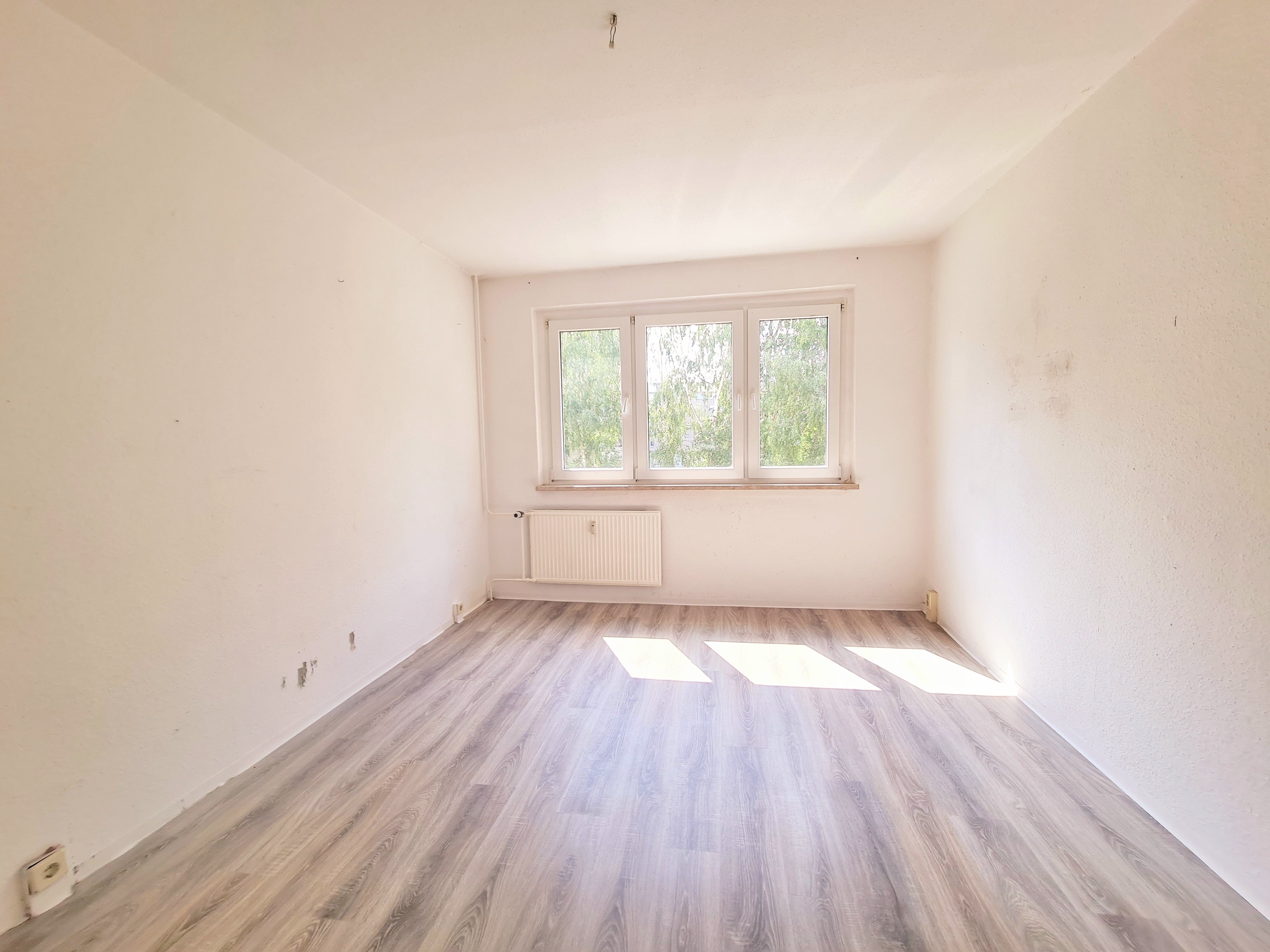 Wohnung zur Miete 340 € 3 Zimmer 58 m²<br/>Wohnfläche 2.<br/>Geschoss ab sofort<br/>Verfügbarkeit Straße der Einheit 20 Kitzscher Kitzscher 04567