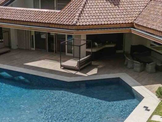 Haus zum Kauf 3.690.000 € 888 m² 4.885 m² Grundstück Lesa 28040