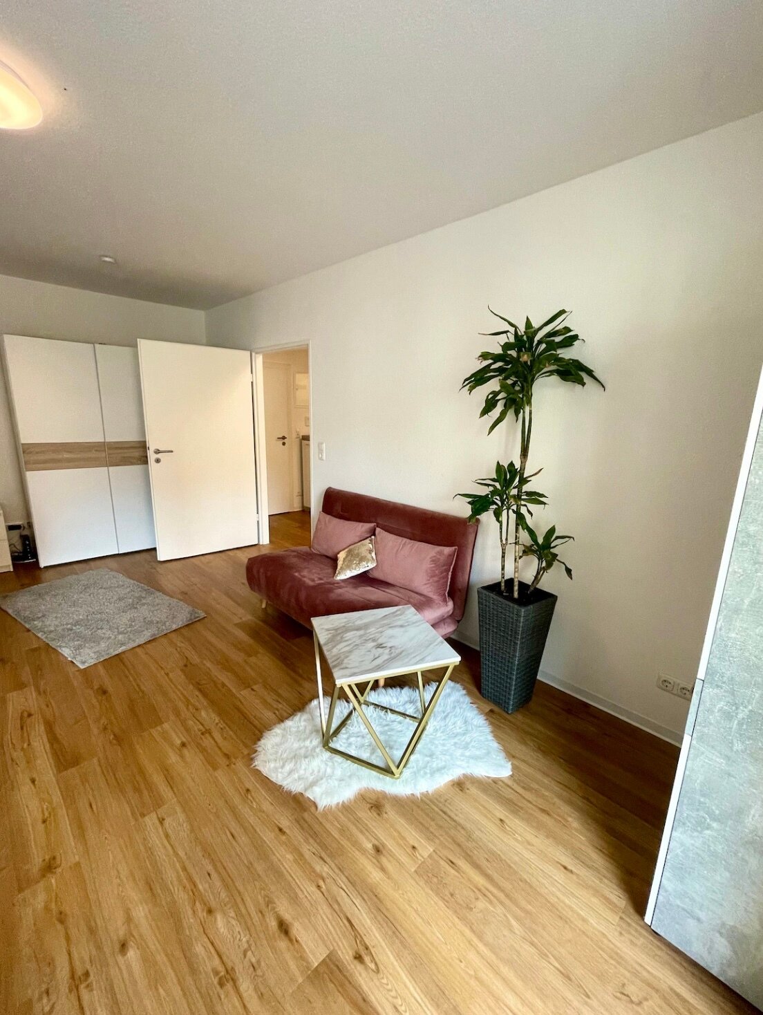 Studio zur Miete 800 € 1 Zimmer 42 m²<br/>Wohnfläche 1.<br/>Geschoss ab sofort<br/>Verfügbarkeit Schießgartenstraße 11 Altstadt Mainz 55116