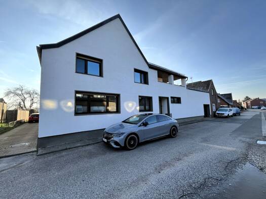 Einfamilienhaus zum Kauf 299.000 € 4,5 Zimmer 148 m² 234 m² Grundstück frei ab sofort Girmen 27 Unterbruch Heinsberg 52525