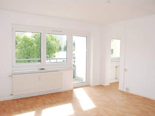 Wohnung zur Miete 269 € 1 Zimmer 32,1 m² 4. Geschoss frei ab 16.01.2026 Arno-Schreiter-Str. 8 Markersdorf Chemnitz 09123