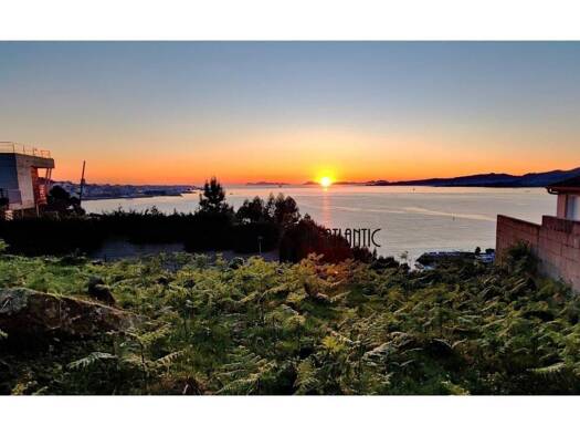 Wohn- und Gewerbegrundstück zum Kauf 685.000 € Vigo 36207