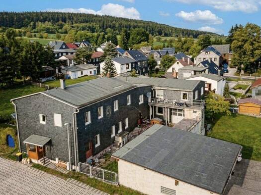 Mehrfamilienhaus zum Kauf provisionsfrei als Kapitalanlage geeignet 286.000 € 720 m² 4.500 m² Grundstück Am Gemeindegut 2 Großbreitenbach 98701