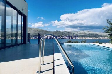 Haus zum Kauf 1.400.000 € 5 Zimmer 315 m² 697 m² Grundstück Trogir