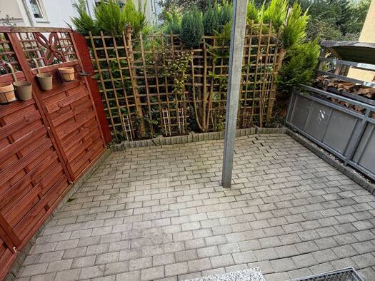 Wohnung zur Miete 335 € 2 Zimmer 40 m² 4 Geschosse frei ab sofort Schillerstraße 52 Ostviertel Gera 07545