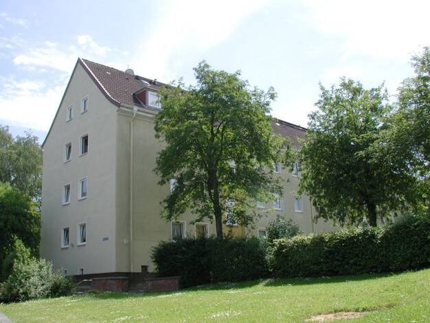 Wohnung zur Miete 520 € 2,5 Zimmer 62,7 m² 2. Geschoss frei ab 17.10.2026 Preetzer Straße 67 Gaarden-Ost Kiel 24143