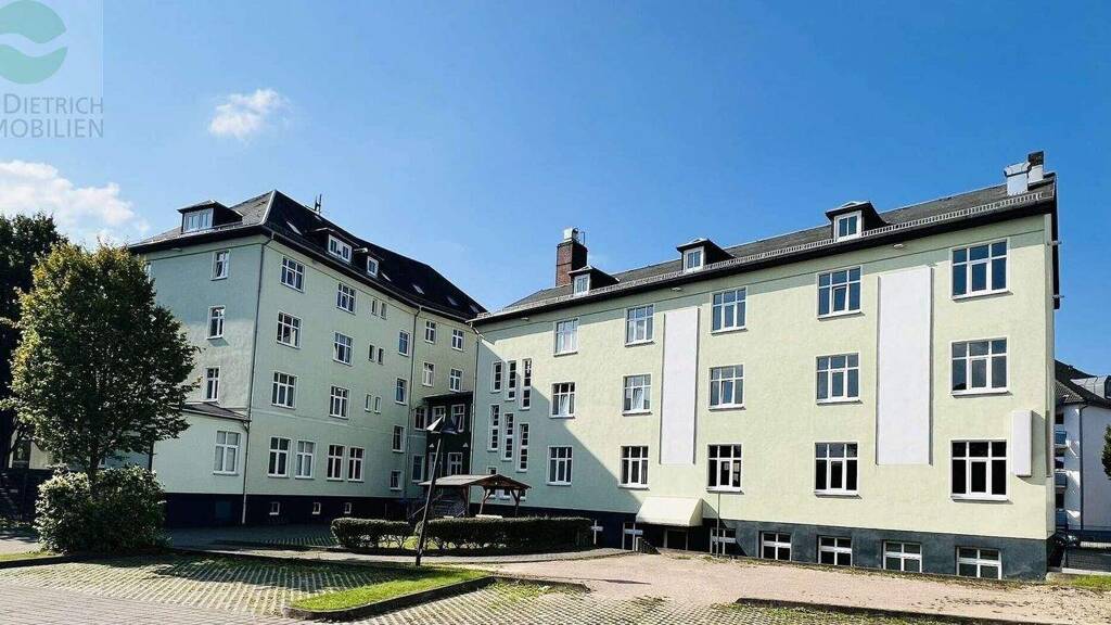 Studio zur Miete 300 € 1 Zimmer 29,3 m² 2. Geschoss Ilmenau 98693