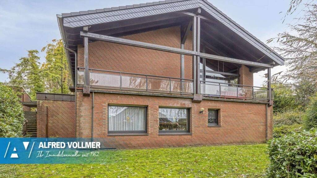 Besonderes Zweifamilienhaus in ruhiger Lage