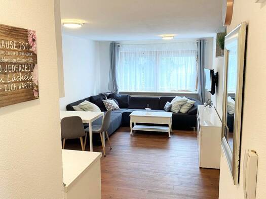 Wohnung zur Miete Wohnen auf Zeit 990 € 1 Zimmer 45 m² frei ab 31.08.2025 Gutenbergstrasse 0 Großsachsenheim Sachsenheim 74343