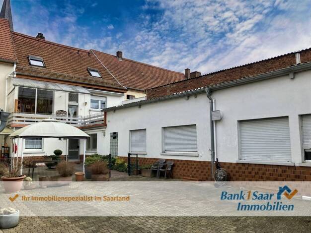 Wohn- und Geschäftshaus zum Kauf als Kapitalanlage geeignet 315.000 € 5 Zimmer 375 m² 643 m² Grundstück Homburg 66424