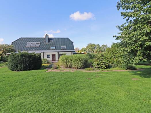 Mehrfamilienhaus zum Kauf 250.000 € 7 Zimmer 225,4 m² 2.069 m² Grundstück Liesten Salzwedel 29410
