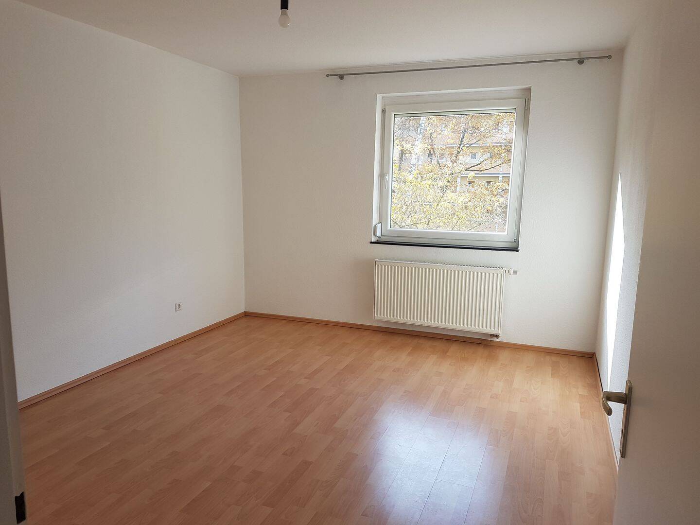 Lichtdurchflutete 2-Zi-Wohnung mit Süd-/Westbalkon in der Nähe des Wöhrder See – Bauvereinstraße 21, 90489 Nürnberg – Vorschaubild 12