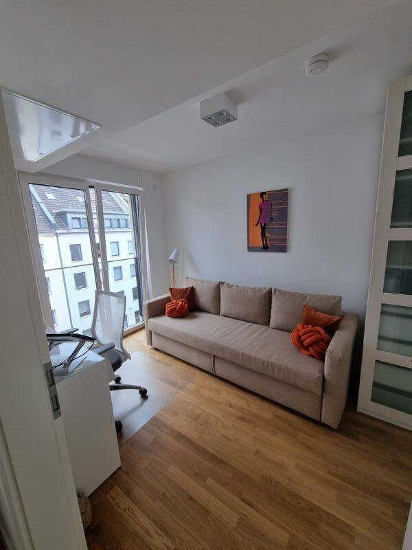 Property thumbnail 2