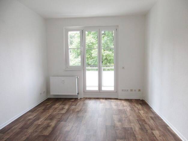 Wohnung zur Miete 318 € 2 Zimmer 48,2 m² 1. Geschoss frei ab 22.04.2026 Cracauer Str. 14 Brückfeld Magdeburg 39114