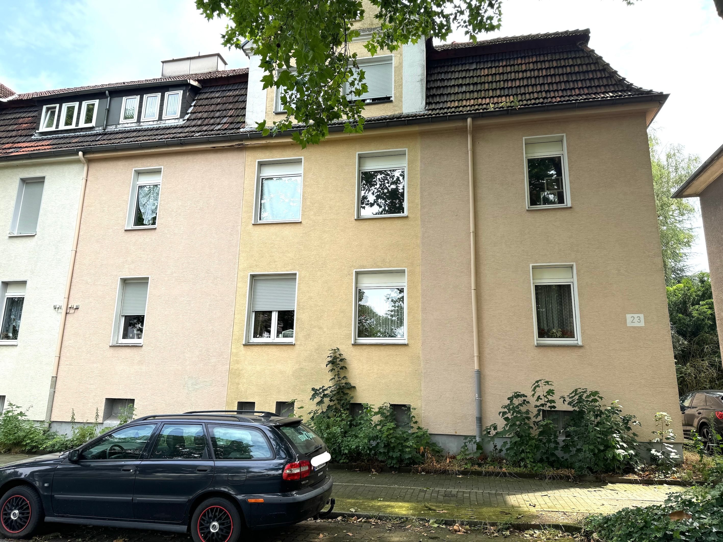 Mehrfamilienhaus zum Kauf als Kapitalanlage geeignet 349.000 € 12 Zimmer 286 m²<br/>Wohnfläche 621 m²<br/>Grundstück Maybachstraße 23 Hillerheide Recklinghausen 45659