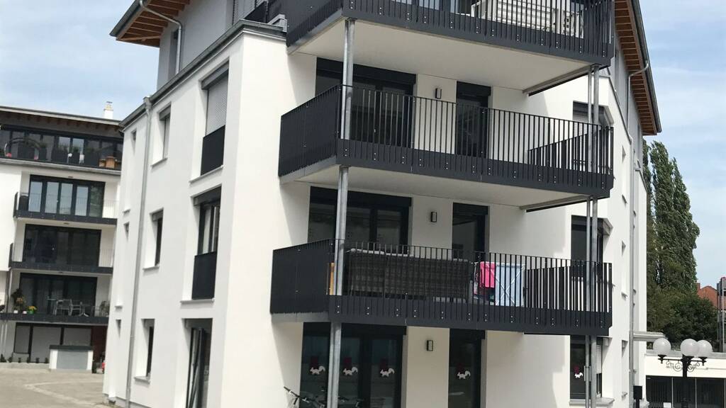 Wohnung zur Miete 1.610 € 4 Zimmer 115 m² Geschoss 2/3 frei ab sofort Altstadt Bayreuth 95444