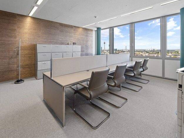 Bürofläche zur Miete provisionsfrei 379 € 4 m² Bürofläche Dreischeibenhaus Stadtmitte Düsseldorf 40211