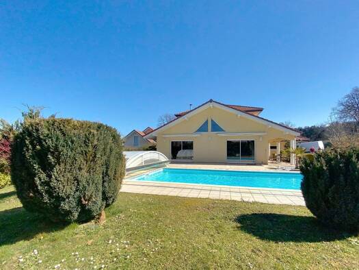 Haus zum Kauf 745.000 € 169 m² 1.824 m² Grundstück Larringes 74500