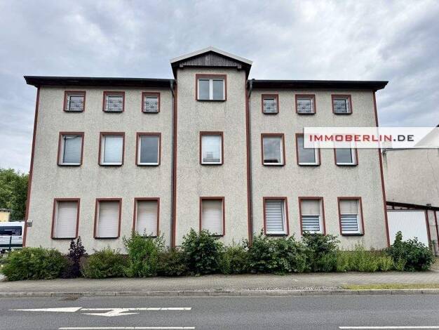 Mehrfamilienhaus zum Kauf als Kapitalanlage geeignet 695.000 € 5 Zimmer 371 m² 761 m² Grundstück Eberswalde 16227