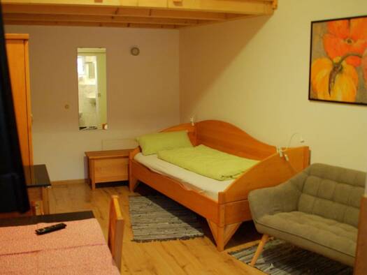 Wohnung zur Miete 575 € 1 Zimmer 20 m² Geschoss 1/2 frei ab sofort Mühlstraße 8 a Bergkirchen 85232