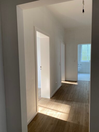 Wohnung zur Miete 765 € 3 Zimmer 85 m² 1. Geschoss frei ab sofort Bettenhausen Kassel 34123