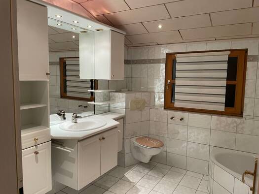 Wohnung zur Miete 640 € 3 Zimmer 80 m² Geschoss 1/2 frei ab sofort Klardorf Schwandorf 92421