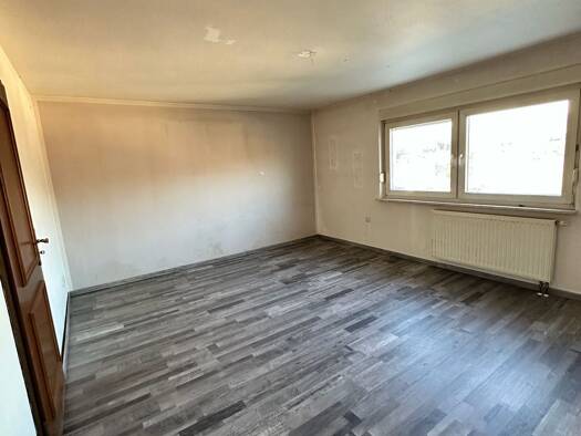 WG-Zimmer zur Miete 750 € 3 Zimmer 60 m² Geschoss 1/2 frei ab sofort Schonungen 97453