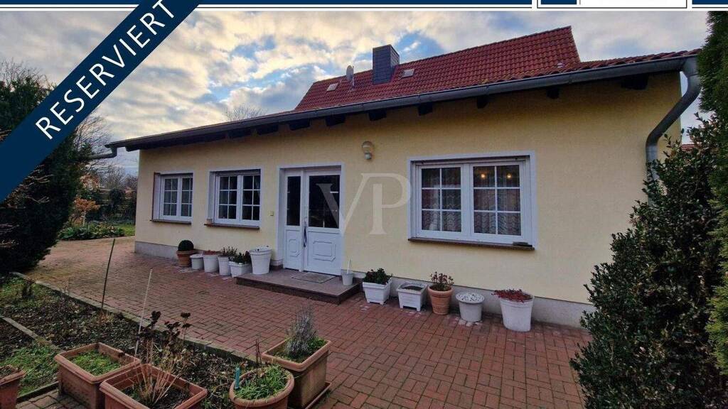 Einfamilienhaus zum Kauf 6 Zimmer 180 m² 1.279 m² Grundstück Nordhausen 99734