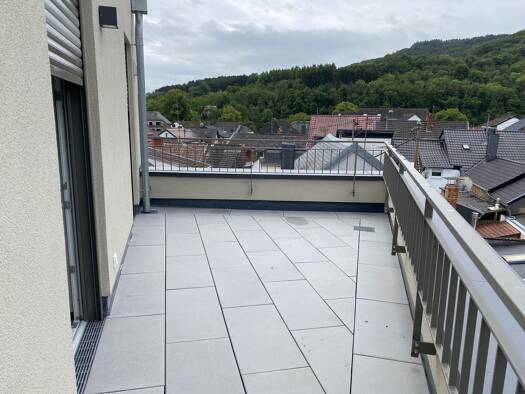 Wohnung zur Miete 1.250 € 2 Zimmer 85,5 m² Geschoss 2/2 frei ab 01.10.2025 Bollendorf 54669