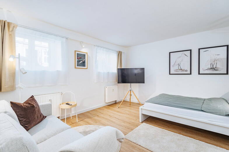 Wohnung zur Miete Wohnen auf Zeit 900 € 2 Zimmer 34 m² frei ab 16.06.2025 Stadtmitte Rostock 18055