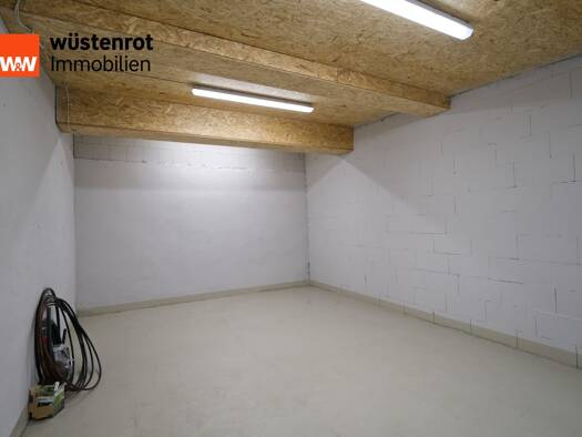 Lagerhalle zur Miete 10,12 € 28,4 m² Lagerfläche Goldregenstraße 54 Mahlsdorf Berlin 12623