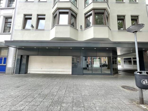 Ladenfläche zur Miete 968 m² Verkaufsfläche teilbar ab 470 m² Innenstadt Braunschweig 38100